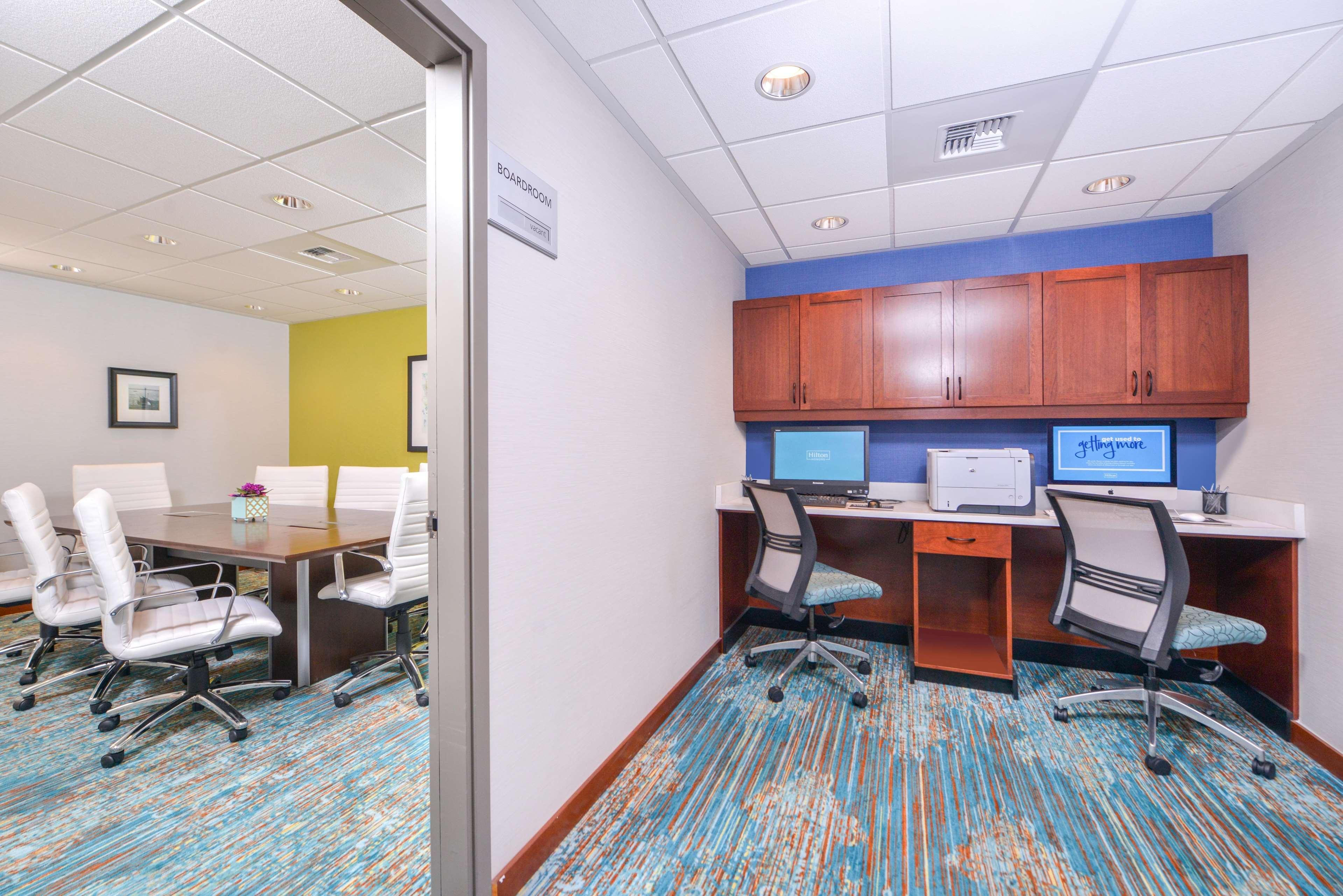 Hampton Inn Seattle Airport Ситак Экстерьер фото