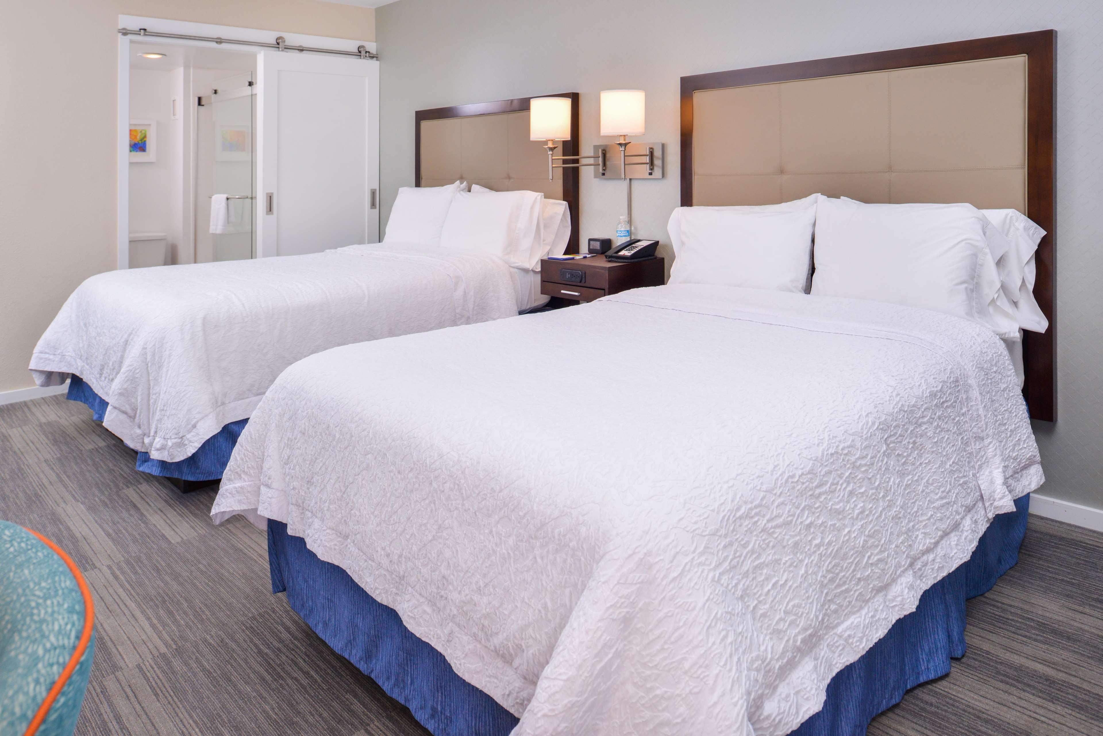 Hampton Inn Seattle Airport Ситак Экстерьер фото