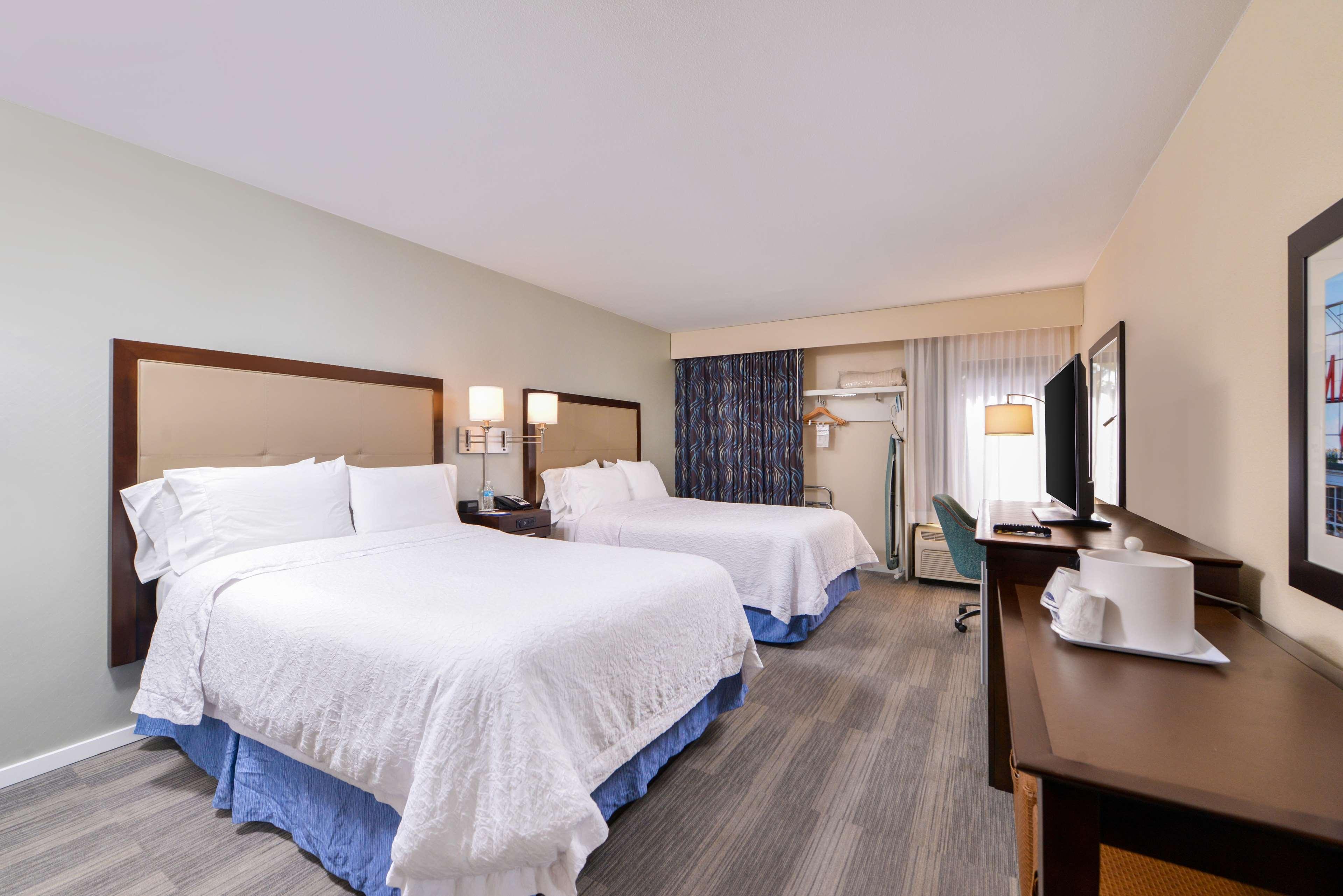 Hampton Inn Seattle Airport Ситак Экстерьер фото