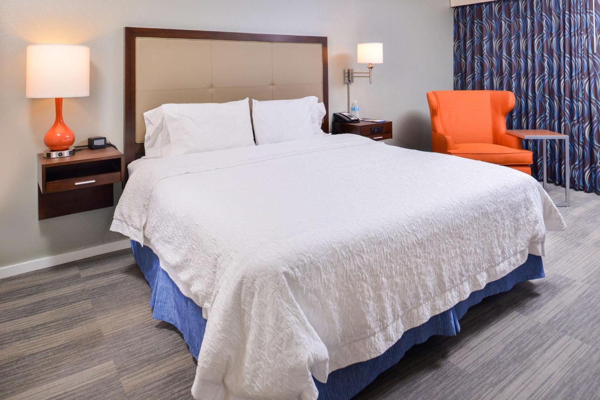 Hampton Inn Seattle Airport Ситак Экстерьер фото